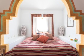 Rosa Estates The Farmhouse & Stables
