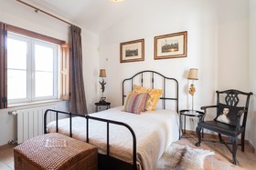Rosa Estates The Farmhouse & Stables
