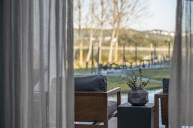 L'and Vineyards