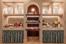 Amarello Hotel Praia Santo Andre, Tapestry Collection Hilton