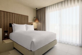 Amarello Hotel Praia Santo Andre, Tapestry Collection Hilton