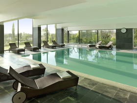 Convento do Espinheiro, Historic Hotel & Spa