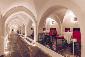 Convento do Espinheiro, Historic Hotel & Spa