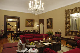 Convento do Espinheiro, Historic Hotel & Spa