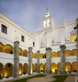 Convento do Espinheiro, Historic Hotel & Spa