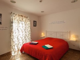 Embrace Evora Hostel