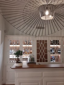 Moura Suites Hotel