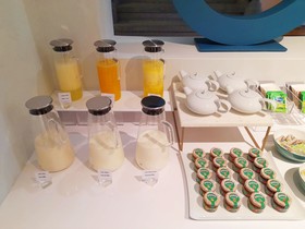 Moura Suites Hotel