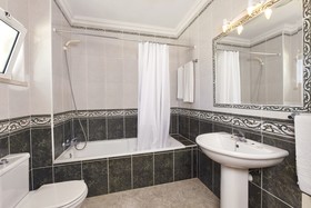 Apartamentos Torre Da Aldeia by Portugalferias