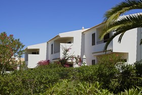 Cheerfulway Vila Alba Apartments