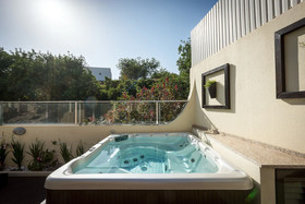 D Loft Sea and Golf