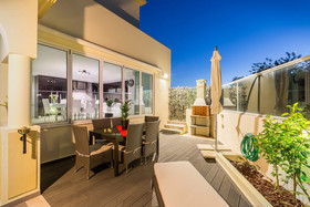 D Loft Sea and Golf