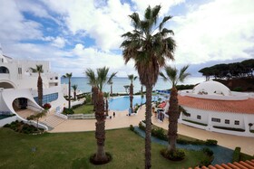 Grand Muthu Oura View Beach Club