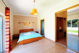 Mendez Villa