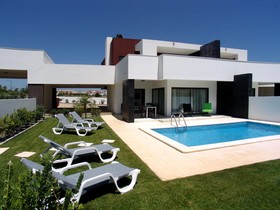 Novochoro Apartments
