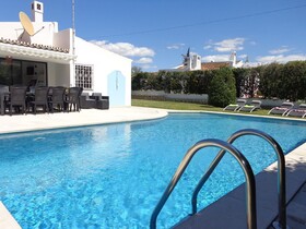 Strip By Check-in Portugal