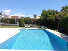 Strip By Check-in Portugal