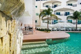 Velamar Boutique Hotel