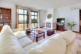 Villa Albuar