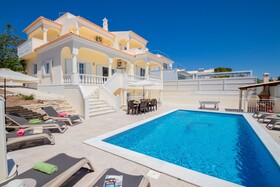 Villa Casa Castelo by Algarve Vacation