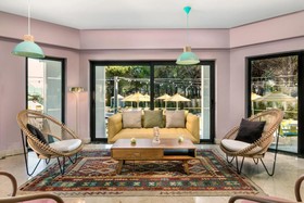 The Magnolia Hotel