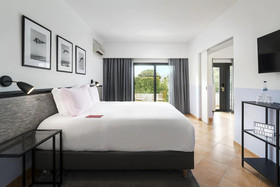 The Magnolia Hotel
