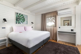 The Magnolia Hotel