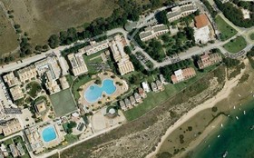 Golden Club Cabanas