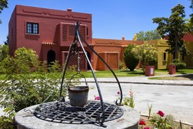 Colina Village