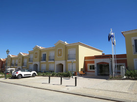 Bela Colina Holidays