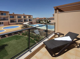 Bela Colina Holidays