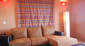 Inn Seventies Cheap & Chic