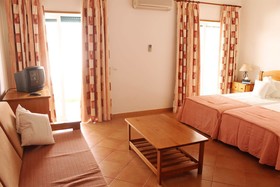 Oasis Beach Apartments