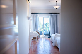 Colina Verde Golf & Sports Resort