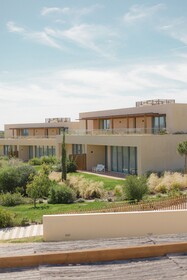 White Shell Beach Villas