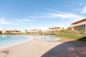 White Shell Beach Villas