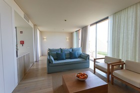 White Shell Beach Villas