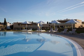 White Shell Beach Villas