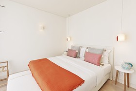 White Shell Beach Villas