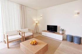 White Shell Beach Villas