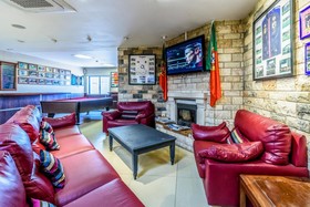 Browns Sports & Leisure Club