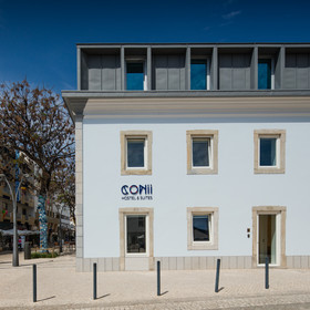 Conii Hostel & Suites