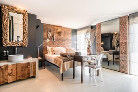 Colégio Charm House