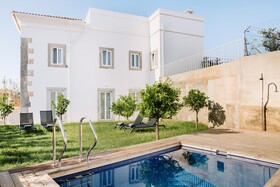 Colégio Charm House