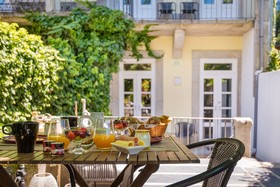 Rosário Luxury Suites by Oporto Collection