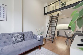 Domus 21