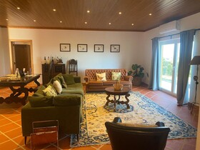 Montum Farm Living