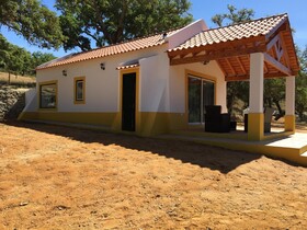 Montum Farm Living