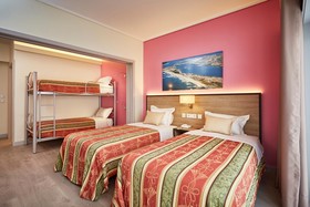 Suites & Hostel Cidade Aveiro