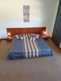 La Fontaine Hotel